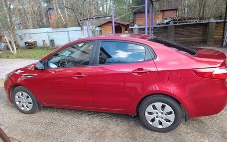 KIA Rio III рестайлинг, 2012 год, 710 000 рублей, 2 фотография