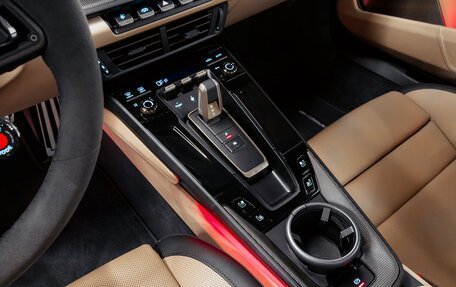 Porsche 911, 2026 год, 42 000 000 рублей, 22 фотография