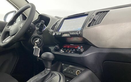 KIA Sportage III, 2014 год, 1 300 000 рублей, 24 фотография