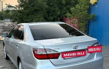 Toyota Camry, 2014 год, 2 150 000 рублей, 2 фотография