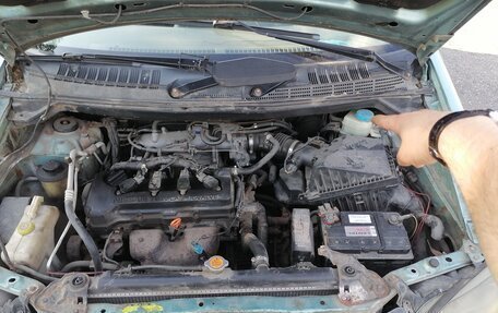 Nissan Almera Tino i, 2002 год, 90 000 рублей, 6 фотография