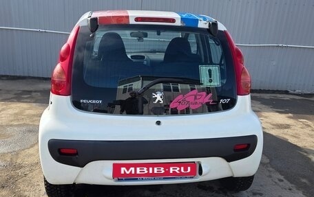 Peugeot 107 I рестайлинг, 2011 год, 315 000 рублей, 8 фотография