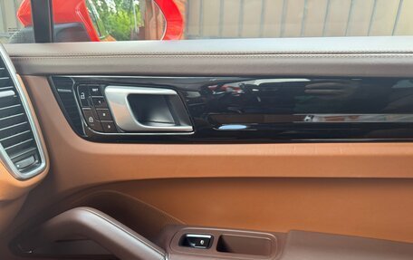 Porsche Cayenne III, 2020 год, 11 700 000 рублей, 23 фотография