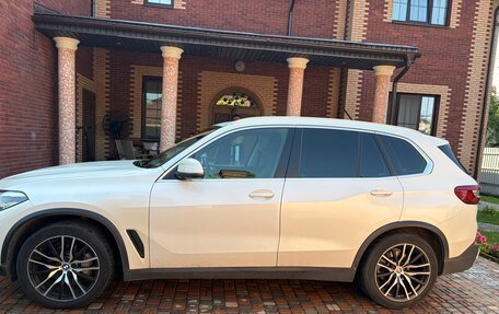 BMW X5, 2019 год, 5 099 000 рублей, 3 фотография