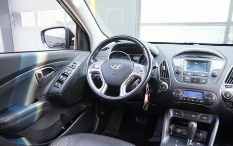 Hyundai ix35 I рестайлинг, 2015 год, 1 250 000 рублей, 13 фотография