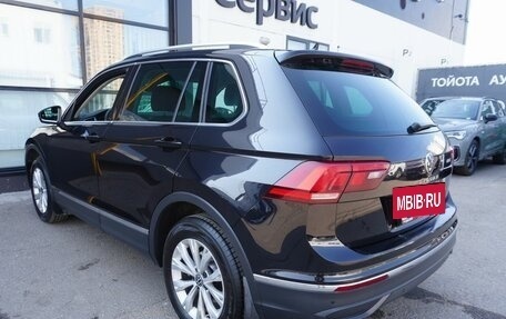 Volkswagen Tiguan II, 2021 год, 2 670 000 рублей, 7 фотография