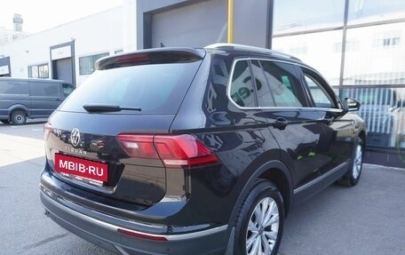 Volkswagen Tiguan II, 2021 год, 2 670 000 рублей, 5 фотография