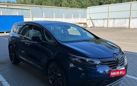 Renault Espace V рестайлинг, 2019 год, 2 500 000 рублей, 3 фотография