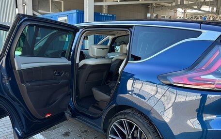 Renault Espace V рестайлинг, 2019 год, 2 500 000 рублей, 11 фотография