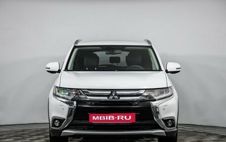 Mitsubishi Outlander III рестайлинг 3, 2018 год, 2 189 000 рублей, 3 фотография