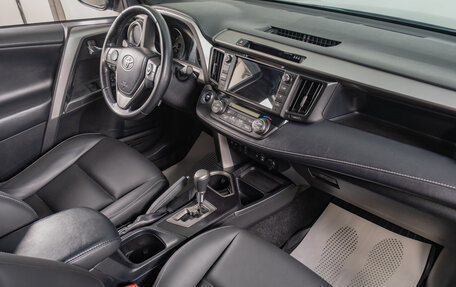 Toyota RAV4, 2014 год, 1 899 000 рублей, 18 фотография