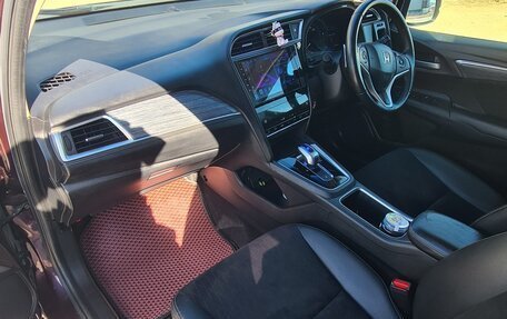 Honda Shuttle II, 2015 год, 1 150 000 рублей, 10 фотография