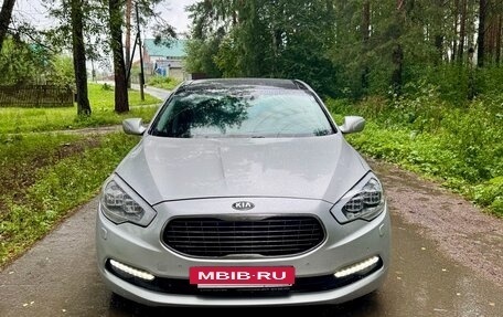 KIA Quoris I, 2014 год, 1 600 000 рублей, 2 фотография
