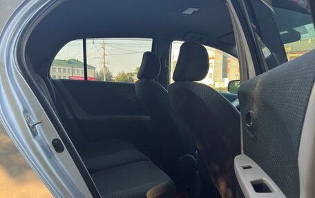 Toyota Vitz, 2005 год, 535 000 рублей, 8 фотография