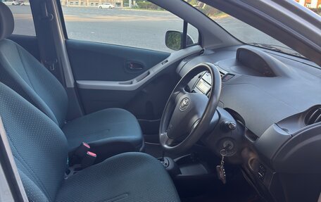 Toyota Vitz, 2005 год, 535 000 рублей, 10 фотография