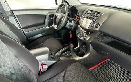 Toyota RAV4, 2011 год, 1 159 000 рублей, 10 фотография