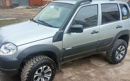 Chevrolet Niva I рестайлинг, 2014 год, 450 000 рублей, 2 фотография