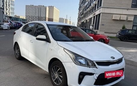 KIA Rio IV, 2018 год, 750 000 рублей, 3 фотография