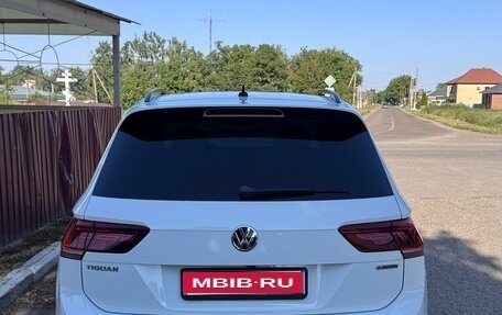 Volkswagen Tiguan II, 2019 год, 3 500 000 рублей, 1 фотография