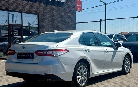 Toyota Camry, 2020 год, 2 579 990 рублей, 3 фотография