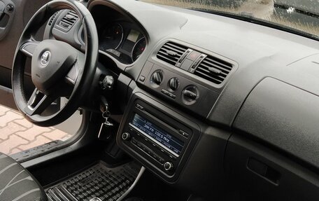 Skoda Fabia II, 2014 год, 790 000 рублей, 14 фотография