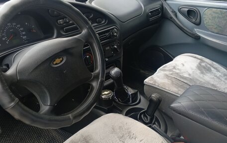 Chevrolet Niva I рестайлинг, 2003 год, 250 000 рублей, 4 фотография