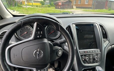 Opel Astra J, 2013 год, 630 000 рублей, 13 фотография
