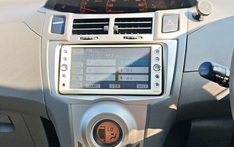 Toyota Vitz, 2010 год, 750 000 рублей, 24 фотография