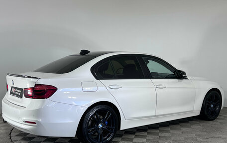 BMW 3 серия, 2018 год, 1 597 000 рублей, 8 фотография