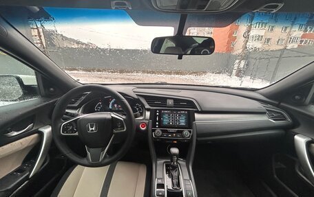 Honda Civic IX, 2016 год, 1 500 000 рублей, 8 фотография
