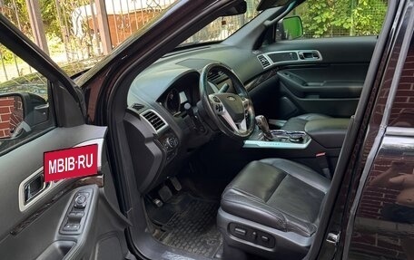 Ford Explorer VI, 2015 год, 2 500 000 рублей, 16 фотография