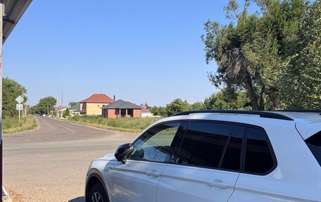 Volkswagen Tiguan II, 2019 год, 3 500 000 рублей, 4 фотография