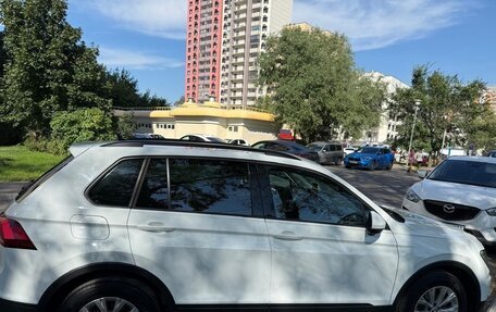 Volkswagen Tiguan II, 2020 год, 2 799 000 рублей, 3 фотография