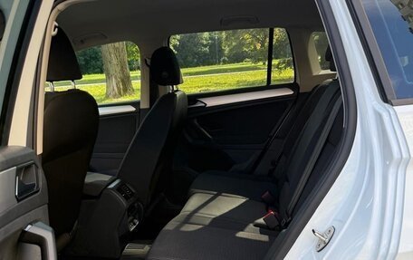 Volkswagen Tiguan II, 2020 год, 2 799 000 рублей, 10 фотография
