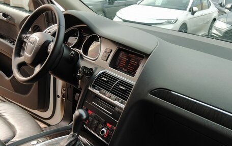Audi Q7, 2011 год, 2 355 000 рублей, 21 фотография