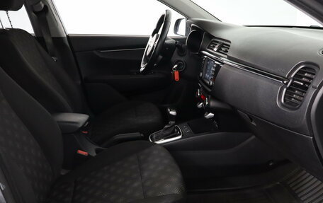 KIA Rio IV, 2018 год, 1 399 000 рублей, 10 фотография