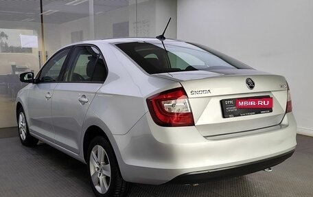 Skoda Rapid I, 2017 год, 1 399 000 рублей, 8 фотография