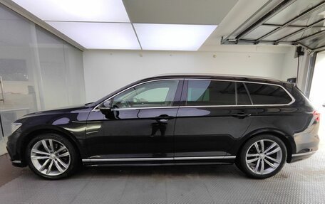 Volkswagen Passat B8 рестайлинг, 2016 год, 1 490 000 рублей, 10 фотография