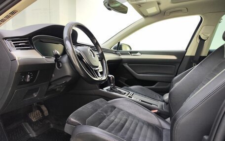Volkswagen Passat B8 рестайлинг, 2016 год, 1 490 000 рублей, 20 фотография