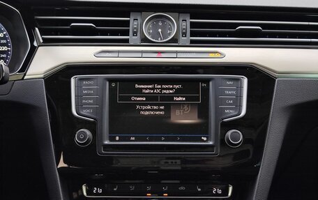 Volkswagen Passat B8 рестайлинг, 2016 год, 1 490 000 рублей, 18 фотография