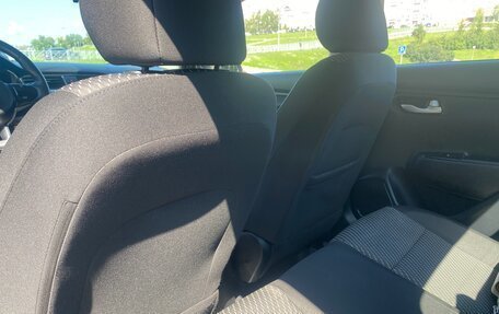 KIA Rio IV, 2017 год, 1 380 000 рублей, 15 фотография