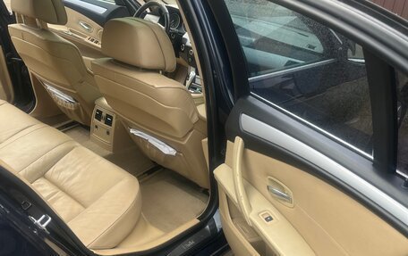 BMW 5 серия, 2009 год, 1 200 000 рублей, 13 фотография
