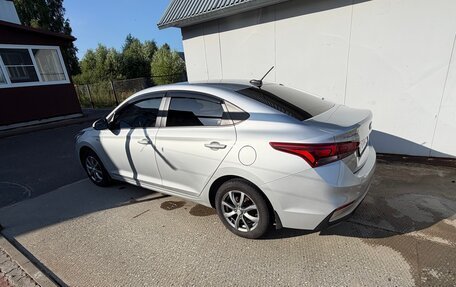 Hyundai Solaris II рестайлинг, 2018 год, 1 399 000 рублей, 9 фотография