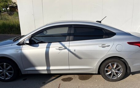 Hyundai Solaris II рестайлинг, 2018 год, 1 399 000 рублей, 3 фотография