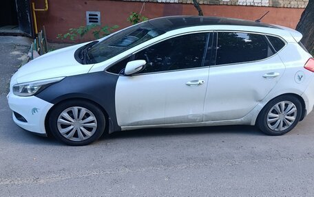 KIA cee'd III, 2012 год, 700 000 рублей, 2 фотография