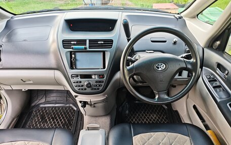 Toyota Opa I рестайлинг, 2000 год, 340 000 рублей, 1 фотография