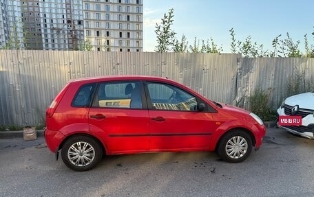Ford Fiesta, 2005 год, 300 000 рублей, 1 фотография