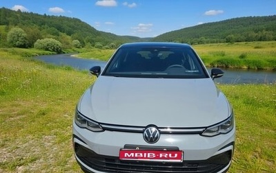 Volkswagen Golf VIII, 2022 год, 2 640 000 рублей, 1 фотография