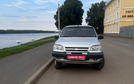 Chevrolet Niva I рестайлинг, 2006 год, 450 000 рублей, 1 фотография