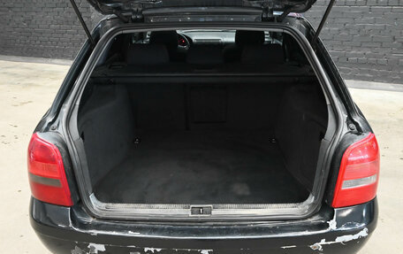 Audi A4, 1999 год, 365 000 рублей, 6 фотография